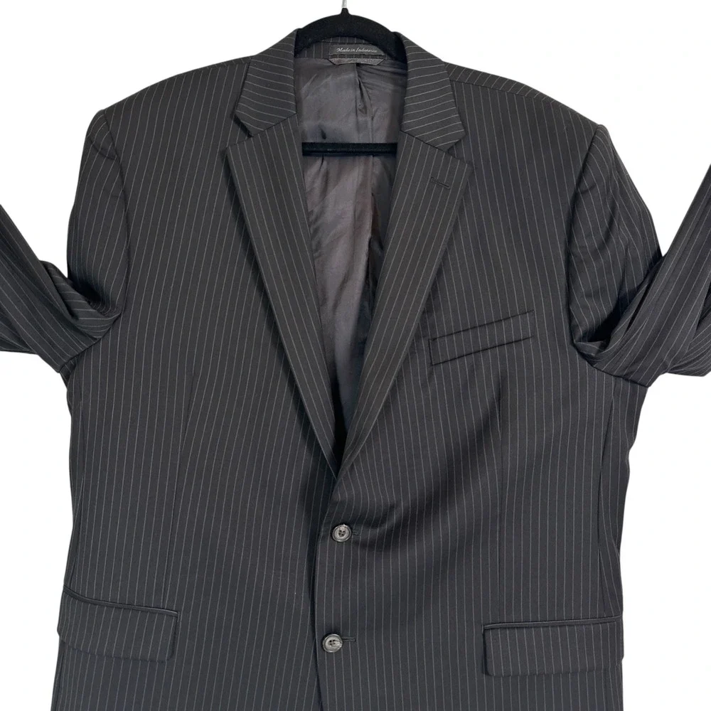 Lauren‎ Ralph Lauren Suit Jacket Blazer 46R 100% Wool Pinstripe Charcoal Gray